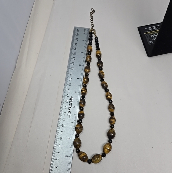 Vintage Tiger Eyes Necklace-2 Pairs of Pierced Earrings Fashionable Brown Swirls - Picture 11 of 11